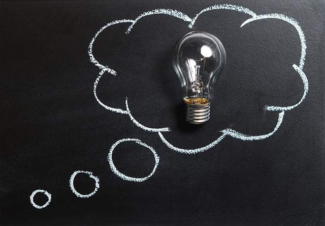 Metacognition and Media: Develop Students' Critical Thinking Skills